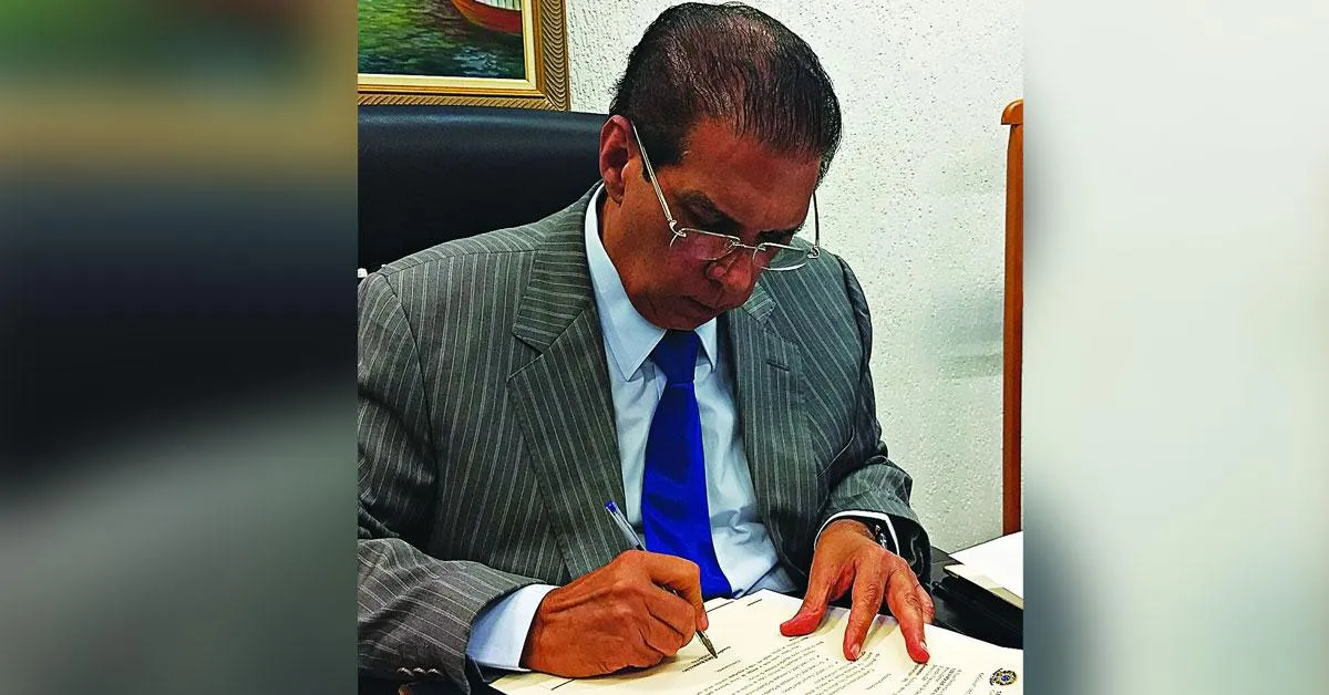 O senador Jader Barbalho tem sido um dos mais influentes defensores da hidrovia. E a derrocada do Pedral do Lourenço (à dir.) é essencial para esse projeto.