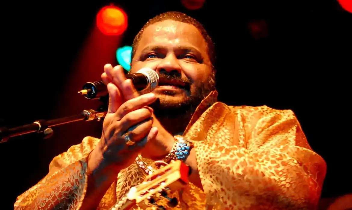 Arlindo Cruz integrou o grupo de 1981 a 1993. Ele faleceu nesta sexta, 8, aos 66 anos