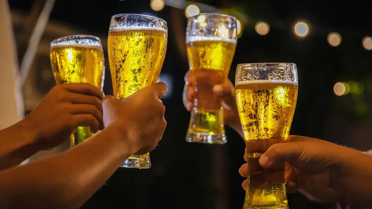 Imagem ilustrativa da notícia: Bares de Belém oferecem chopp e cerveja de graça pela prisão de Bolsonaro