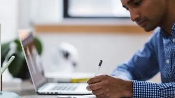 Concursos 2026: veja vagas com salários de até R$ 30 mil. Te prepara, concurseiro!