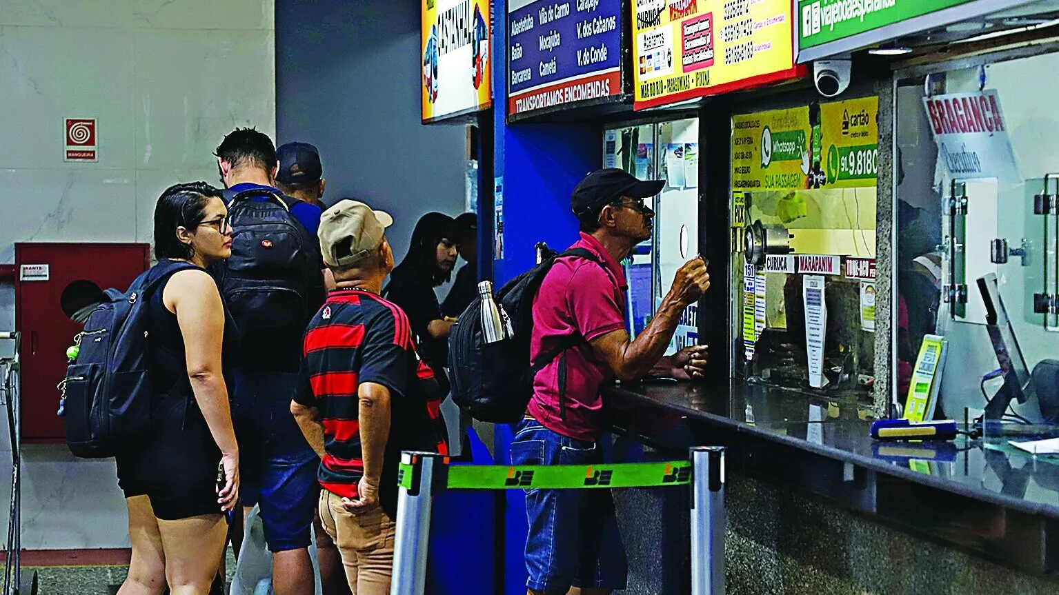 Movimento no terminal rodoviário de Belém, na segunda-feira, ainda estava bem tranquilo.