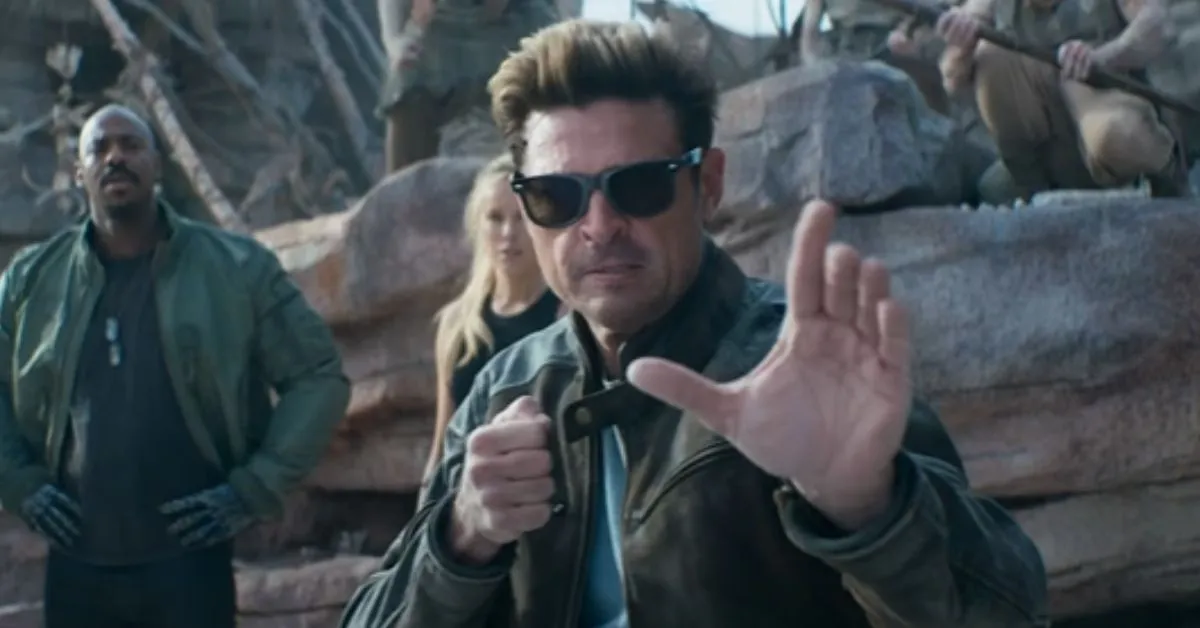 A principal novidade desta continuação é a inclusão de Johnny Cage, personagem icônico da série de jogos, que será interpretado por Karl Urban.