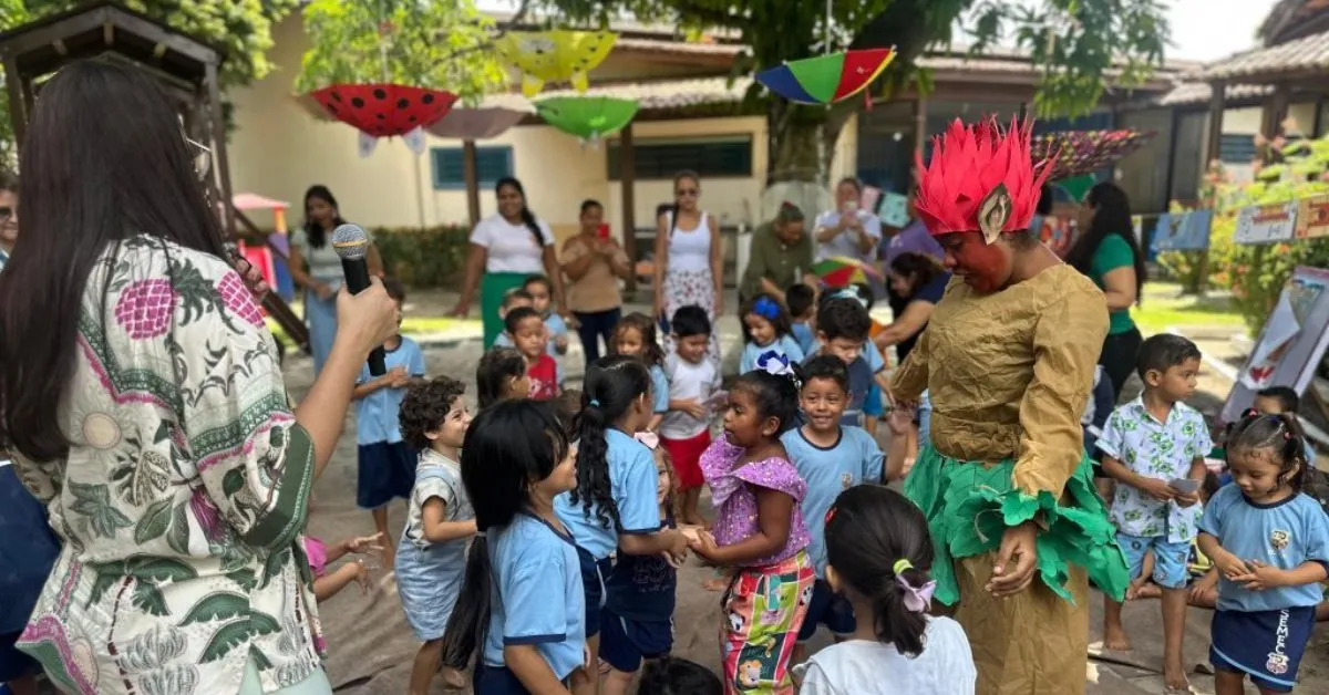 O principal objetivo da iniciativa é incentivar o gosto pela leitura desde os primeiros anos escolares.