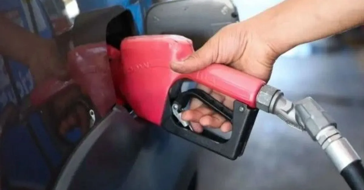 Aumento no etanol da gasolina e biodiesel no diesel visa reduzir impactos da instabilidade do petróleo.