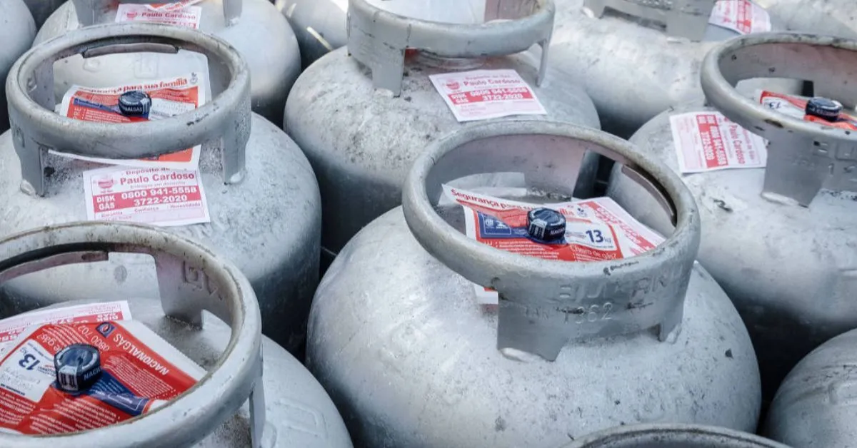 Após anos longe do setor, Petrobras decidi retomar com a atuação direta na distribuição de gás liquefeito de petróleo (GLP), o conhecido gás de cozinha.