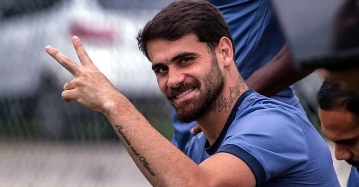 Felipe Vizeu deixa o Clube do Remo e deve se transferir para o Sporting Cristal