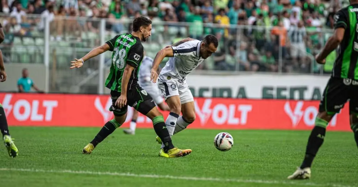 Clube do Remo se prepara para enfrentar o Botafogo-SP na Série B, buscando a segunda vitória seguida e destacando a importância de Pedro Castro na equipe.