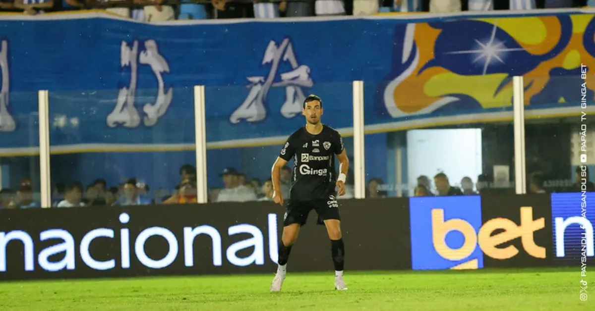Zagueiro Joaquín Novillo do Paysandu