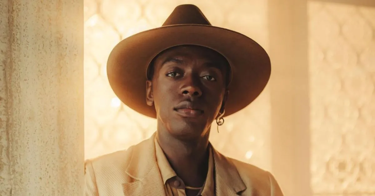 Vencedor de três Grammys Latinos, Jota.Pê é um dos talentos em destaque da nova MPB.