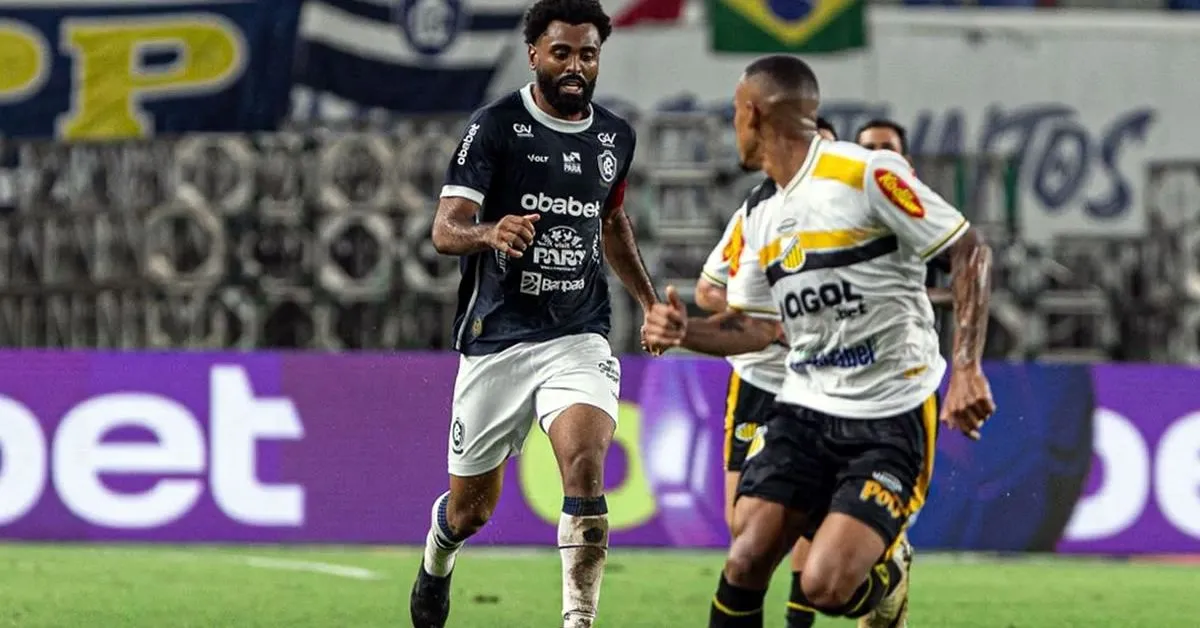 Volante Caio Vinicius do Clube do Remo