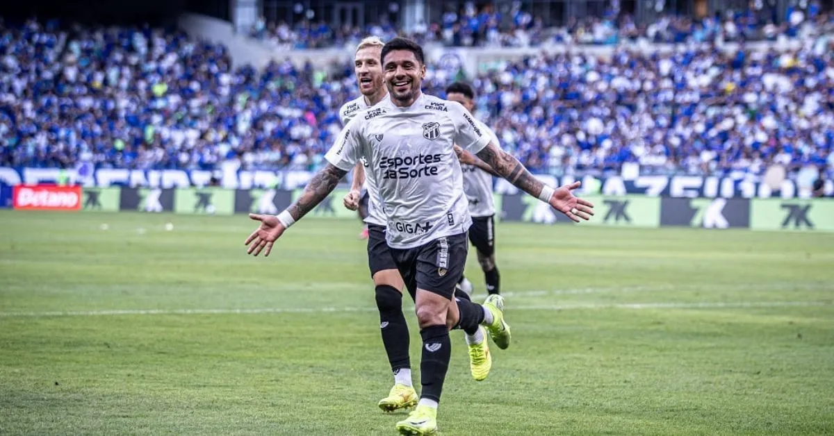 Vovô fez a festa dos torcedores dentro do Mineirão