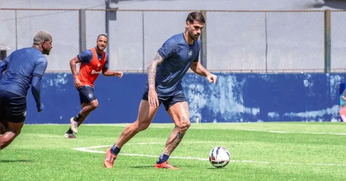 Atacante Felipe Vizeu do Clube do Remo