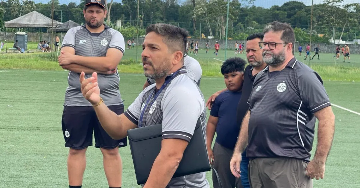 Com Robson Melo, o São Raimundo retorna à elite do futebol paraense após seis anos de ausência