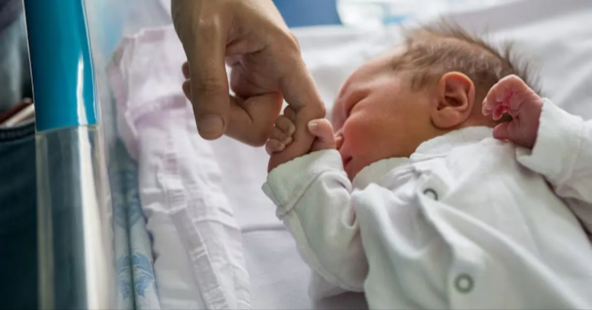 Gel hormonal usado pelo pai provocou a situação