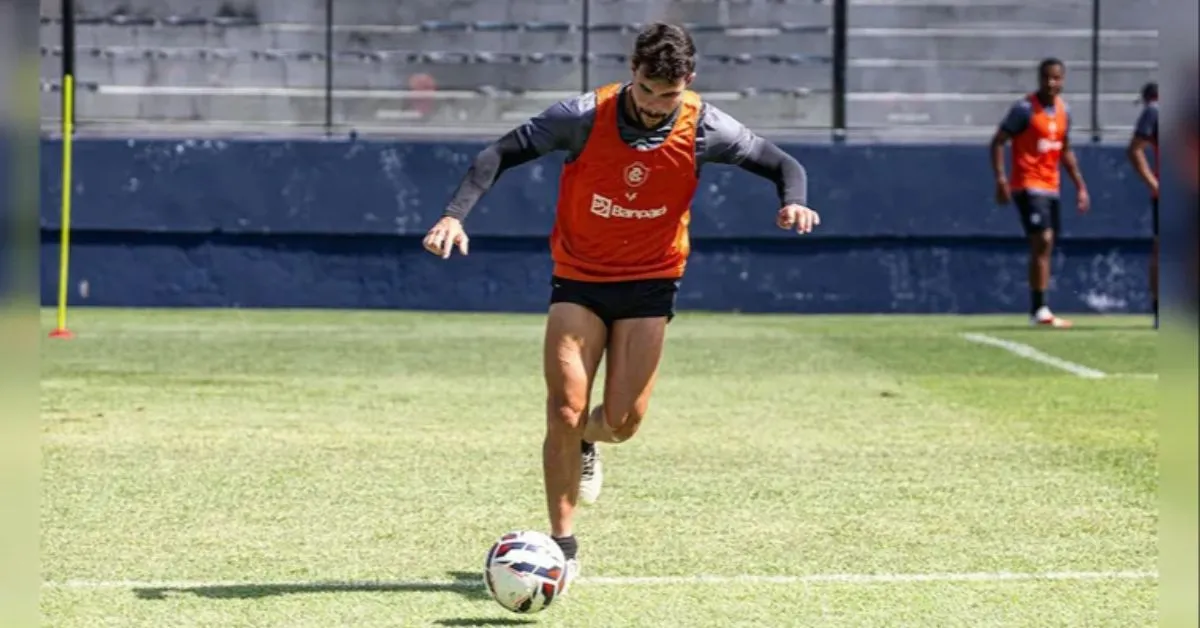 Volante Daniel Cabral está deixando o Remo