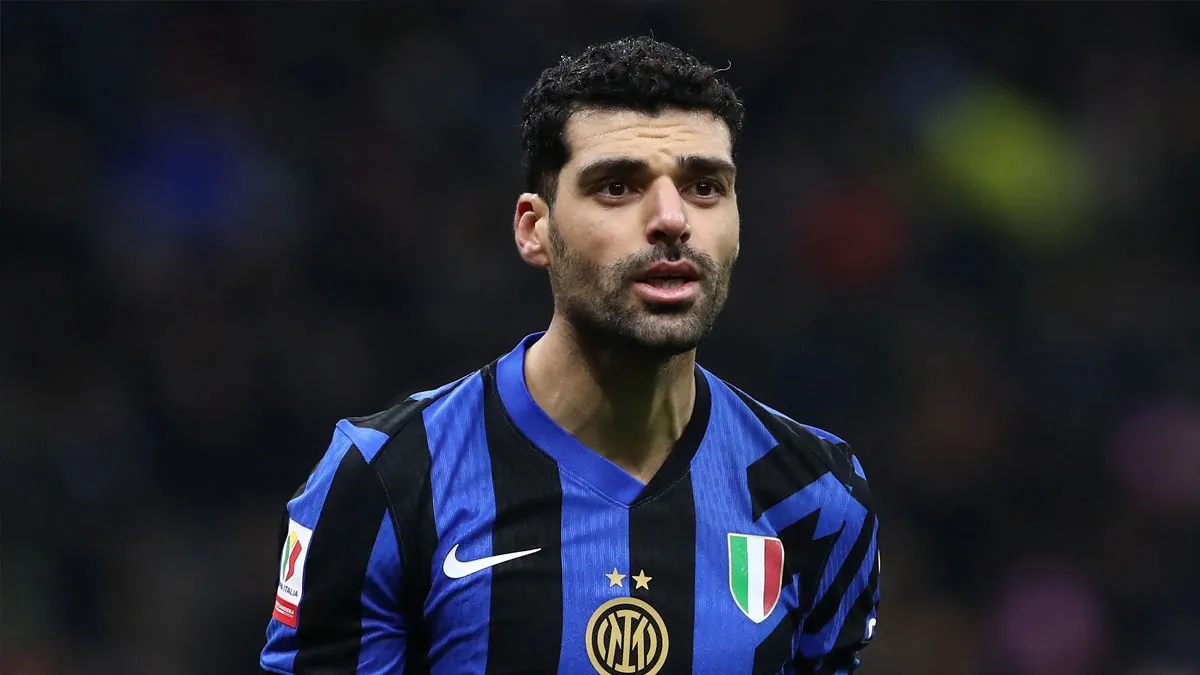 Imagem ilustrativa da notícia: Jogador fica "preso” no Irã e pode desfalcar Inter no Mundial