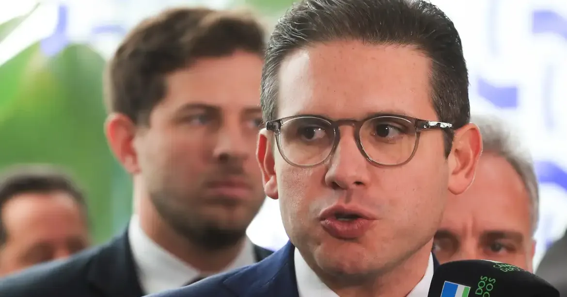 O entendimento é o de que uma negociação com os deputados bolsonaristas não poderia se dar sob chantagem, mas somente depois que o comando da Câmara fosse restabelecido.