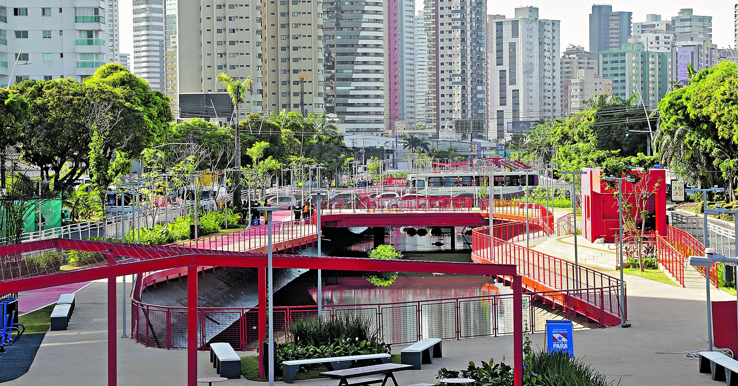 A preparação para a COP30 vai além do Parque da Cidade. Grandes obras de mobilidade, drenagem, cultura e turismo estão em fase final de execução e prometem mudar a paisagem urbana e a qualidade de vida da população.