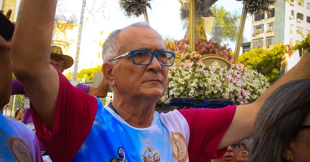 O velório do Professor Nazareno aconteceu na Igreja Matriz de São José, localizada no Centro de Castanhal, onde familiares, amigos e a comunidade puderam prestar suas últimas homenagens a esta figura querida da cidade.