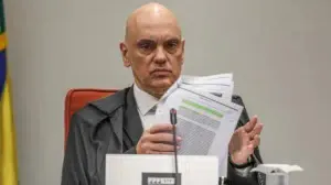 Moraes embasou decisão pela prisão de Bolsonaro por vários motivos