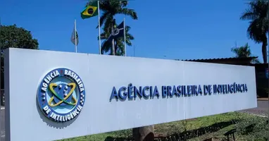 A Intelis se mobiliza para afastar o diretor-geral da Agência, delegado Luiz Fernando Corrêa, indiciado pela PF no caso da “ABIN Paralela” no Governo de Bolsonaro