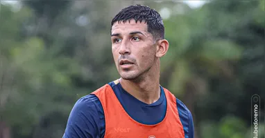 Zagueiro argentino tem contrato até o fim de 2026 com o Leão Azul