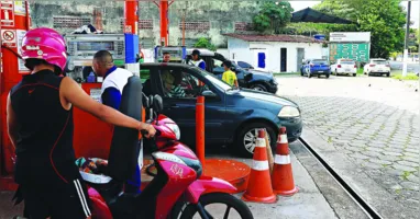 Aumento da mistura de etanol na gasolina e biodiesel no diesel já está em vigor. Confira a pesquisa do DIÁRIO feita em 10 postos da capital e veja onde dá para abastecer sem tanto custo para o bolso
