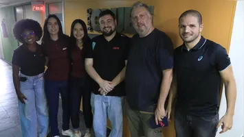 Equipe da ESPN participa de programa na Rádio Clube do Pará, sendo recebidos pelo jornalista Saulo Zaire.