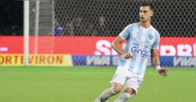 Novillo celebra recuperação após choque no Re-Pa e exalta foco psicológico da zaga bicolor.