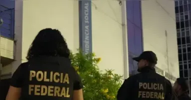 A demora na execução da operação ocorreu devido a uma estratégia nacional articulada entre o Ministério Público Federal (MPF) e a Polícia Federal em Brasília.
