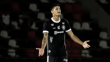 Zagueiro Camutanga do Clube do Remo
