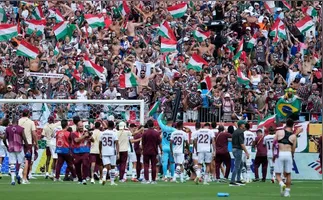 Torcida comemora a classificação do Fluminense