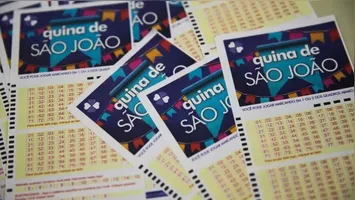 Outras 3.825 apostas acertaram quatro números, o que garantiu um prêmio de cerca de R$ 6,2 mil para cada uma.