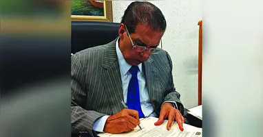 O senador Jader Barbalho tem sido um dos mais influentes defensores da hidrovia. E a derrocada do Pedral do Lourenço (à dir.) é essencial para esse projeto.