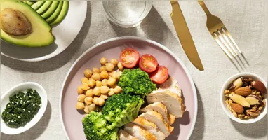 Remédio não tem substituto caseiro, mas uma alimentação balanceada por garantir emagrecimento saudável