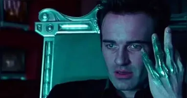 Morre o ator Julian McMahon, de Quarteto Fantástico, aos 56 anos.