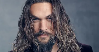 Ator retorna ao papel de Duncan Idaho na nova sequência da franquia e revelou bastidores da transformação nas redes sociais