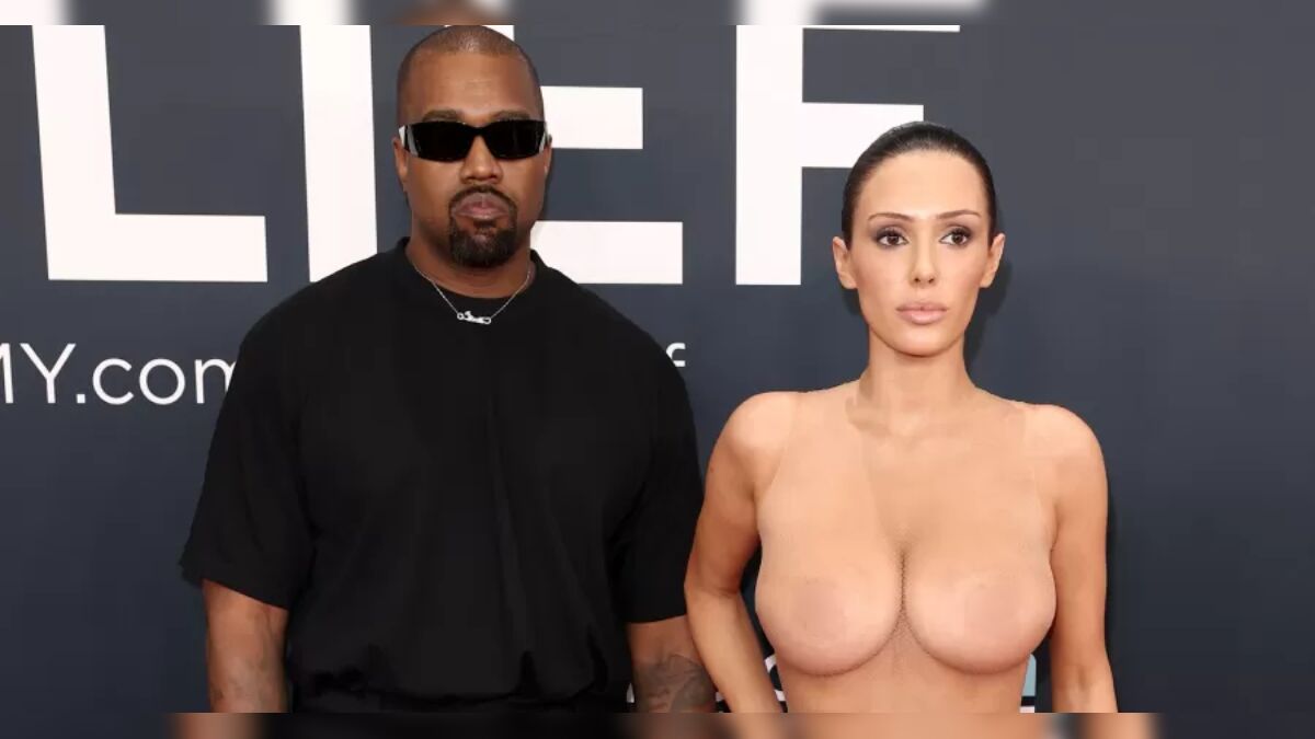 Esposa de Kanye West circula com lingerie comestível em NY