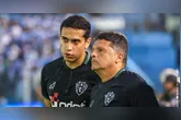 Claudinei não gostou do que viu no início da equipe e nem da atuação do árbitro