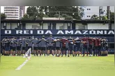 Elenco do Remo em atividade no Baenão