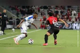 Imagem ilustrativa da notícia Paysandu arranca empate no fim diante do Athletico-PR na Ligga Arena