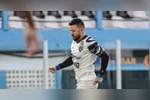 Rossi em ação na Curuzu durante preparação para o compromisso pela 14ª rodada da Série B.
