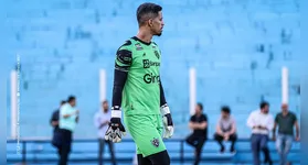 Goleiro Matheus Nogueira está de volta aos treinos
