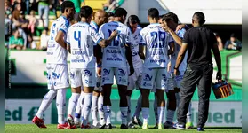 Atualmente, com apenas 21 pontos conquistados e na 19ª colocação da Série B