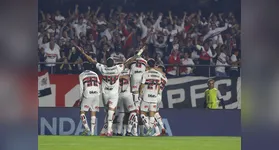 São Paulo supera trauma, elimina Atlético Nacional e avança na Libertadores