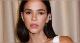 Marquezine revelou ter ciúmes de seus amigos