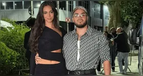 A presença de Alane no evento não passou despercebida nas redes sociais, e acabou gerando críticas e acusações.