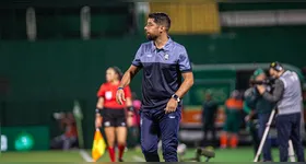 António Oliveira não gostou do desempenho da equipe.