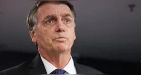 Além do dinheiro, os agentes apreenderam o celular do ex-presidente e localizaram um pendrive escondido em um banheiro da casa.