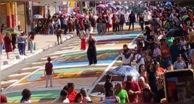 Em 2025, a festa ganhou ainda mais força com a realização de uma Semana Eucarística, que ampliou a programação religiosa e cultural, atraindo moradores, turistas e fiéis da região.